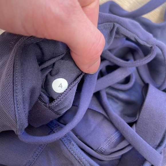 Lululemon Purple Tank Top - Size 4 - Picture 4 of 4